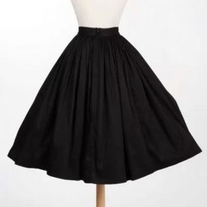 Pinup girl clothing skirt